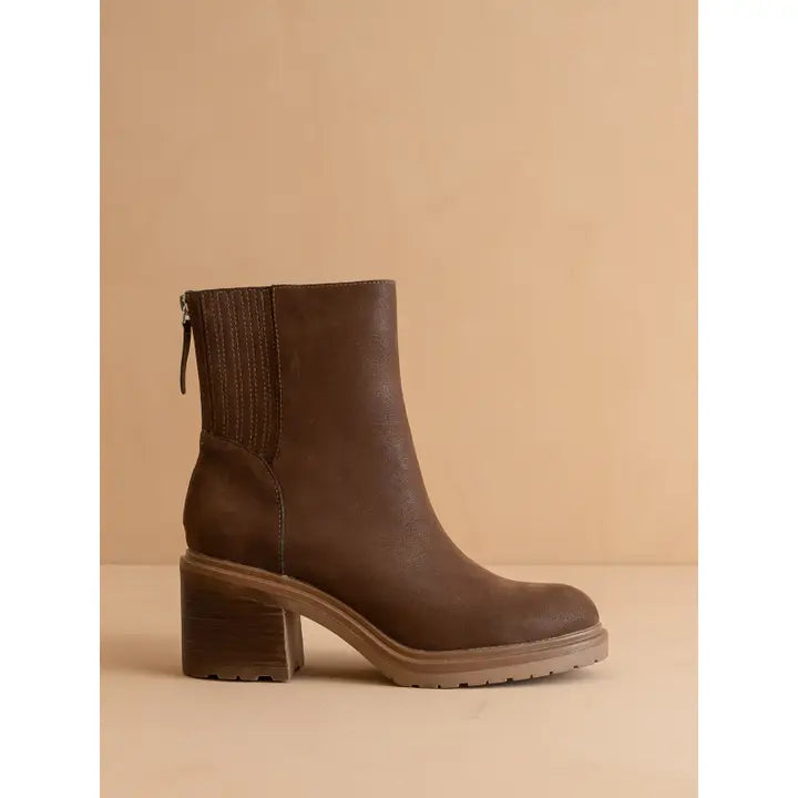 The Megan | Coffee Lug Chelsea Bootie
