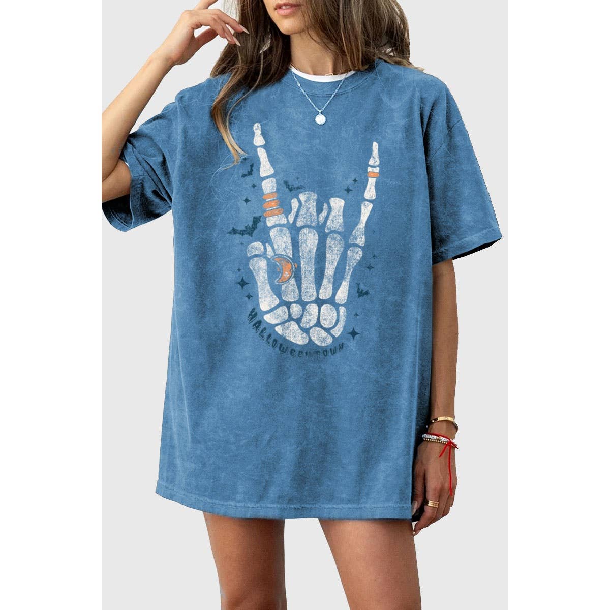 SKELETON HAND OVERSIZED MINERAL GRAPHIC TEE