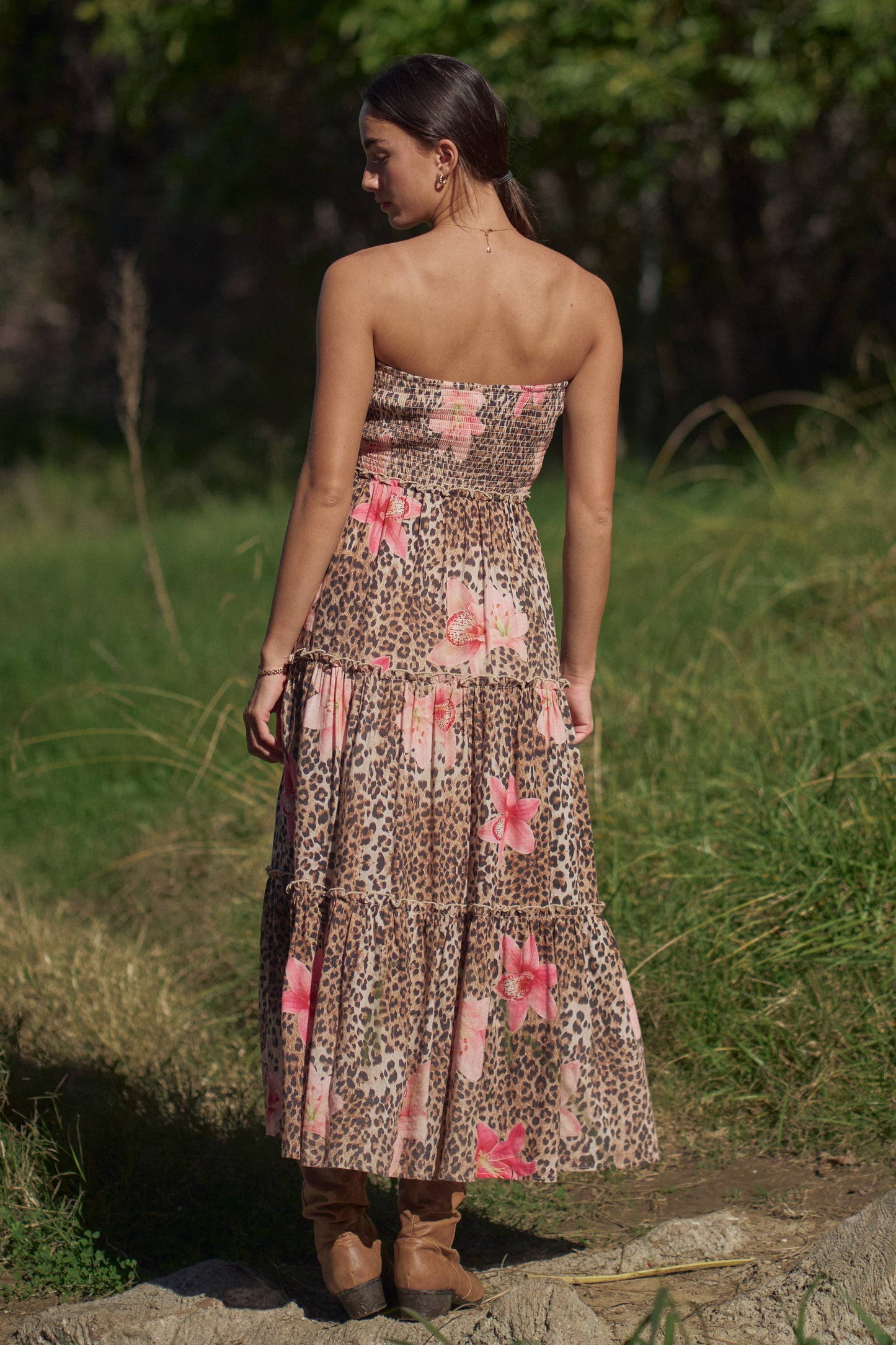 STRAPLESS SMOCKED TIERED MAXI DRESS