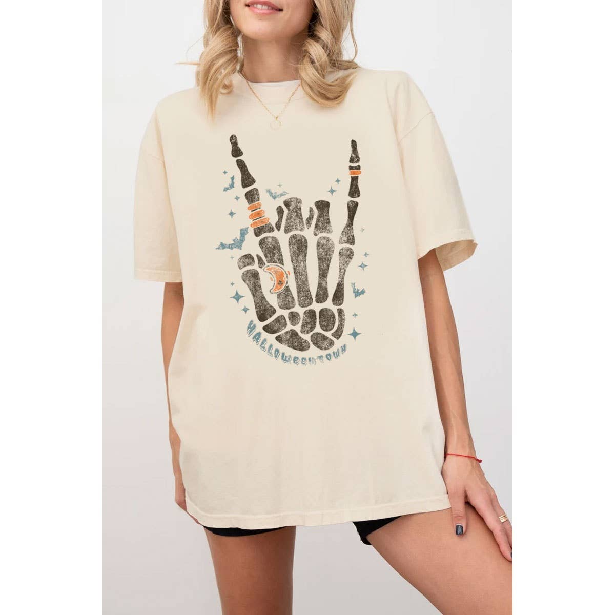 SKELETON HAND OVERSIZED MINERAL GRAPHIC TEE