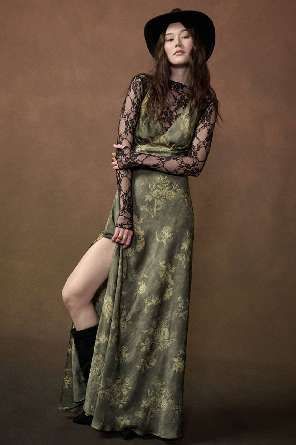 Sheer Floral Lace Mock-Neck Long-Sleeve Thumbhole Top