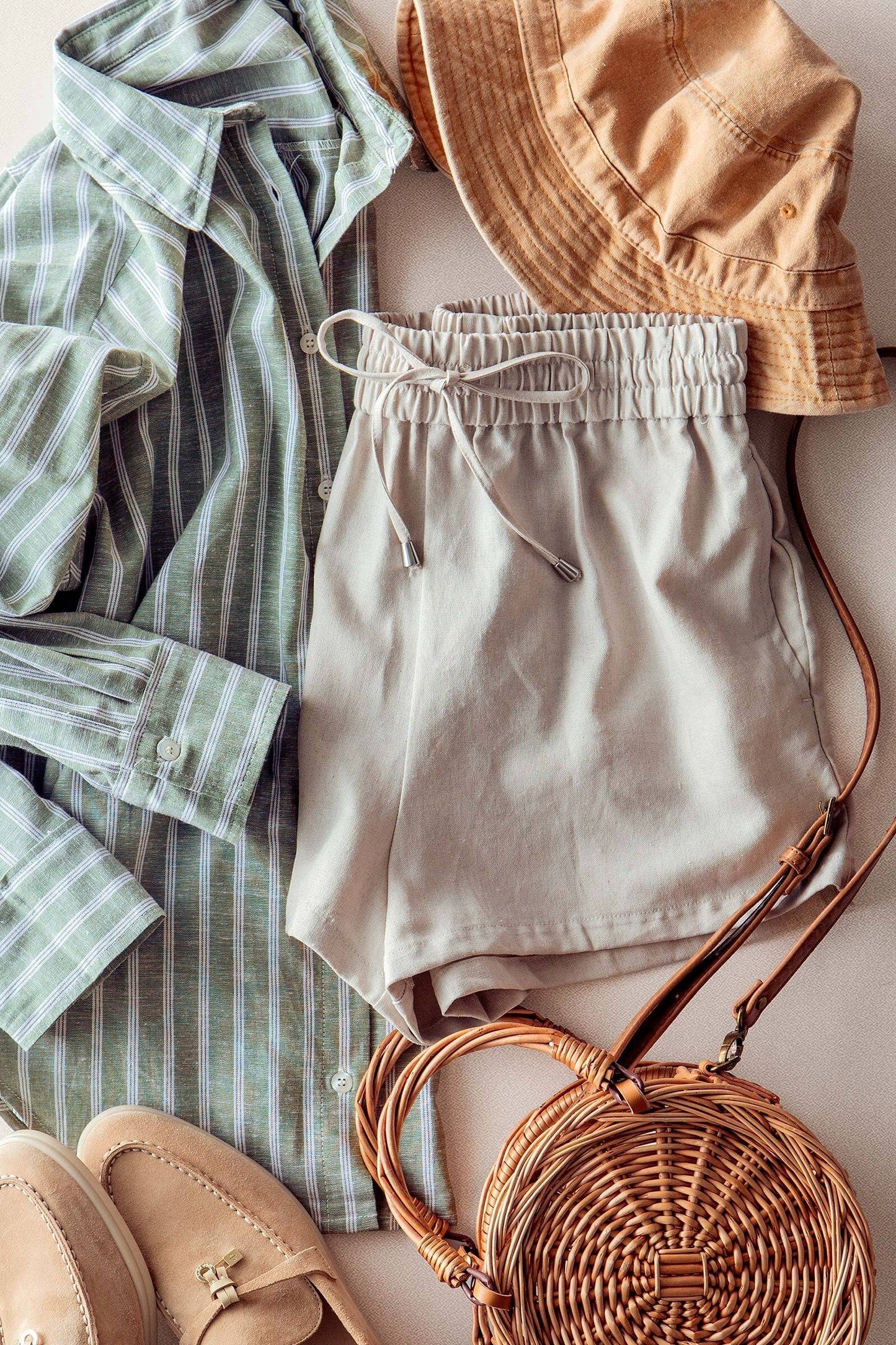 Linen Blend Elastic Waist Drawstring Shorts
