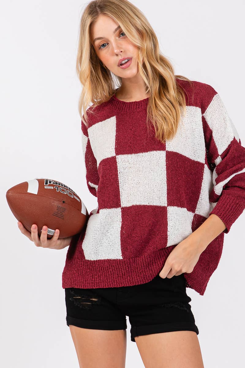 CHECKER SWEATER TOP