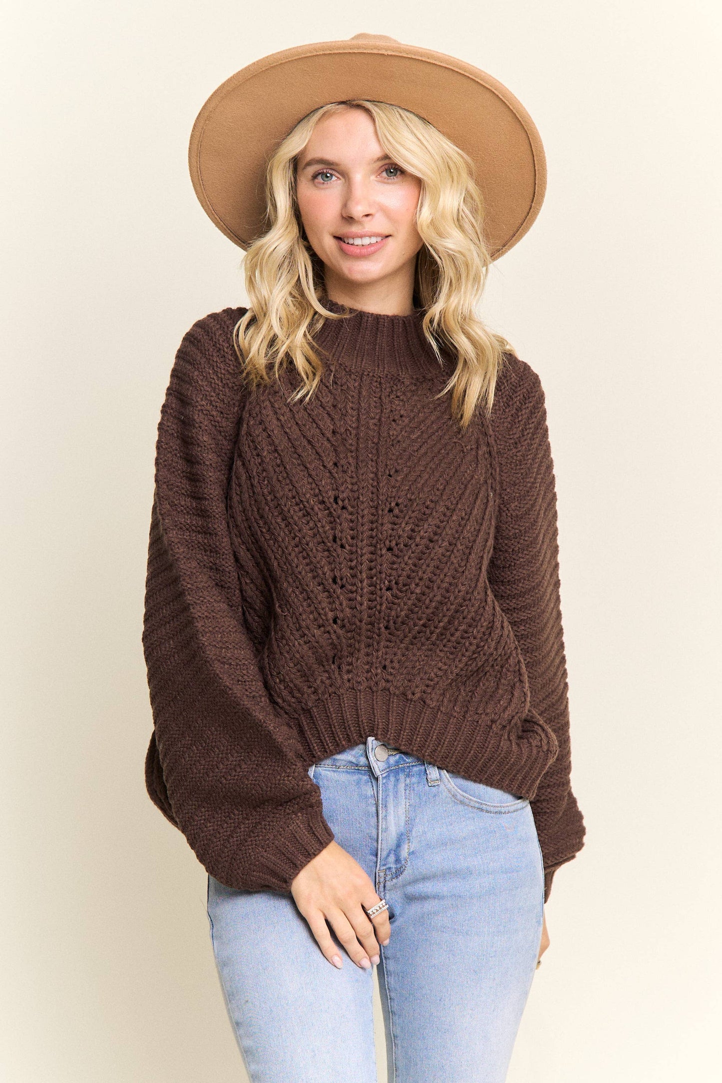 CABLE KNIT MOCK NECK SWEATER Brown