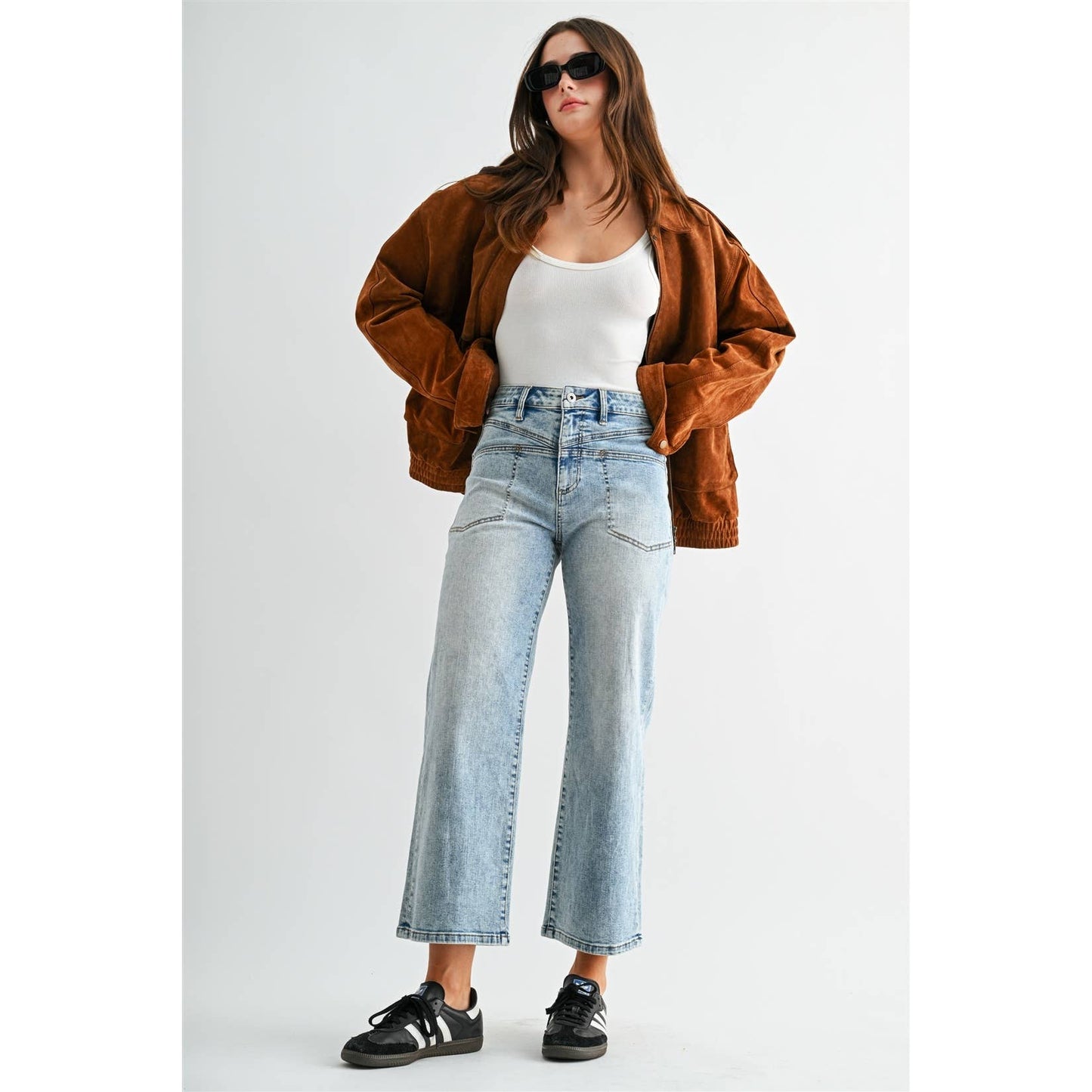 HIGH-RISE STRAIGHT LOOSE FIT CROP FRONT YOKE
