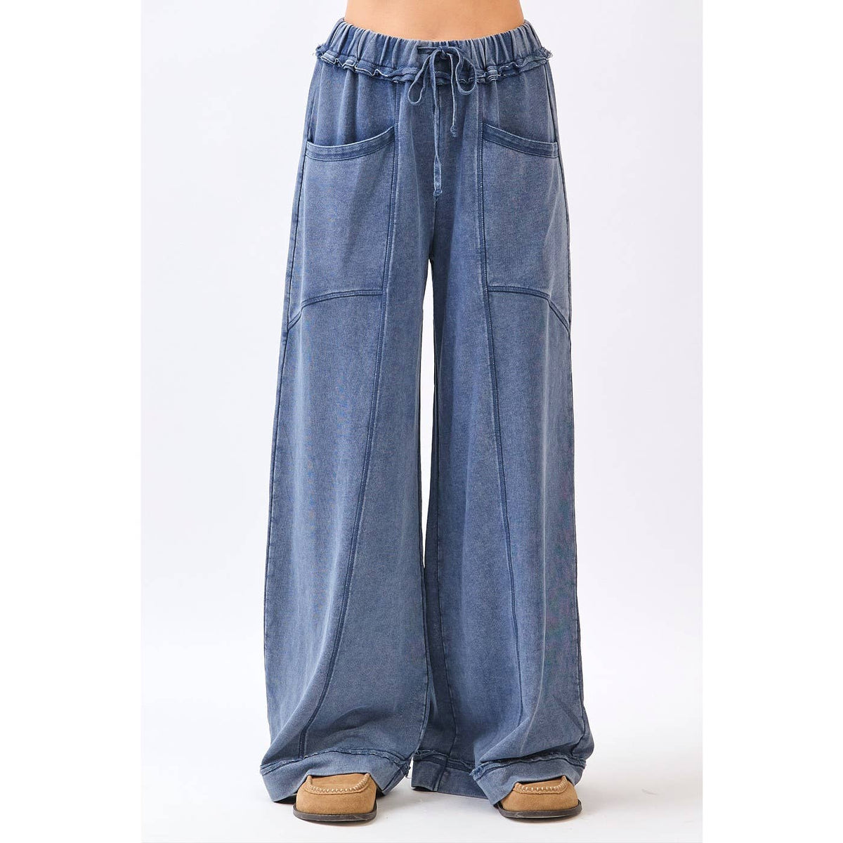 MINERAL WASH CURVED SEAM WIDE LEG PANTS