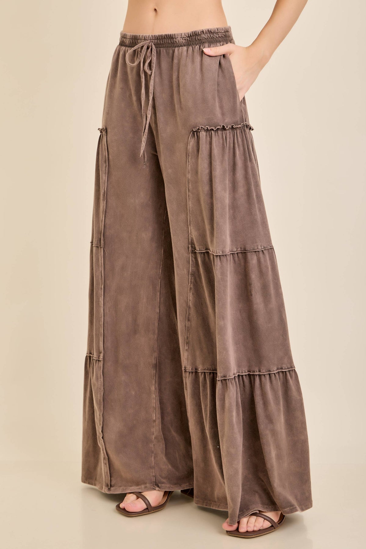 Mineral Washed Tiered Wide Leg Pants HP5033P1