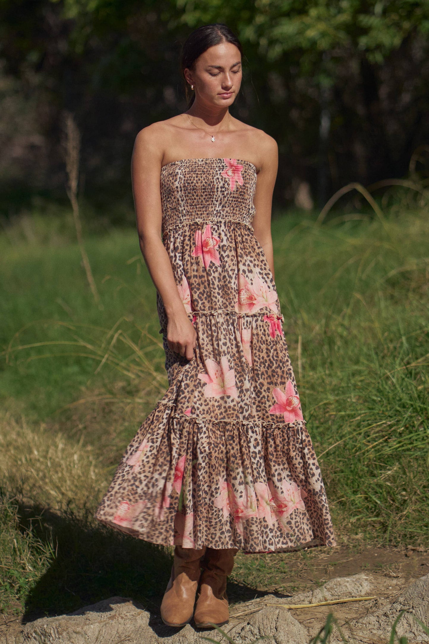 STRAPLESS SMOCKED TIERED MAXI DRESS